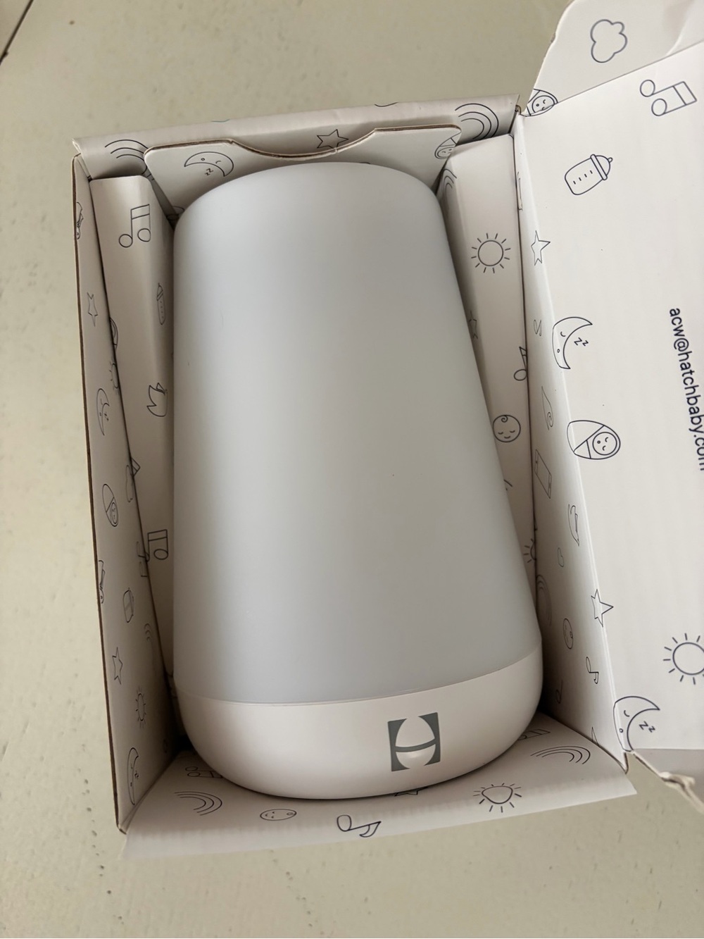Hatch Rest Night Light & Sound Machine - White - Picture 2 of 7